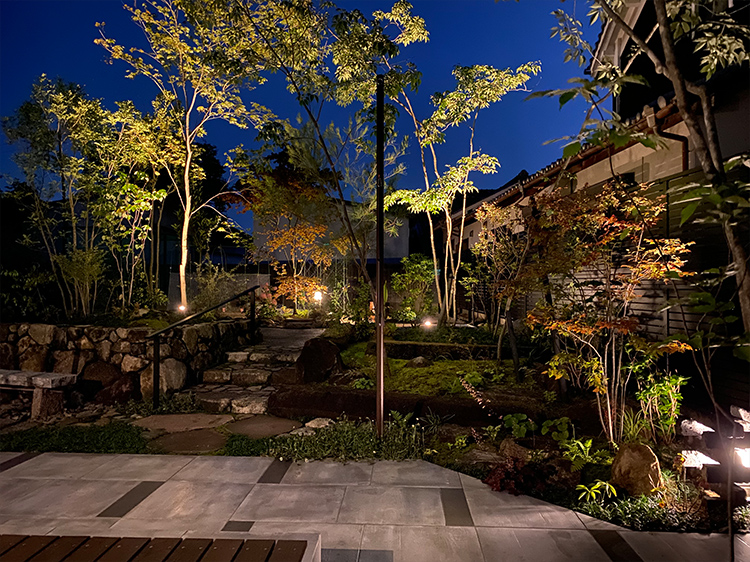 空間はすばらしい 建築・外構・庭は空間を、空間は景色を。景色は体験と記憶を。それらを美しく紡いでいきたい。